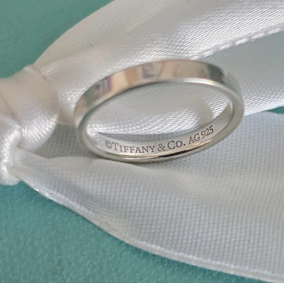 Tiffany & Co. Classic Silver Ring